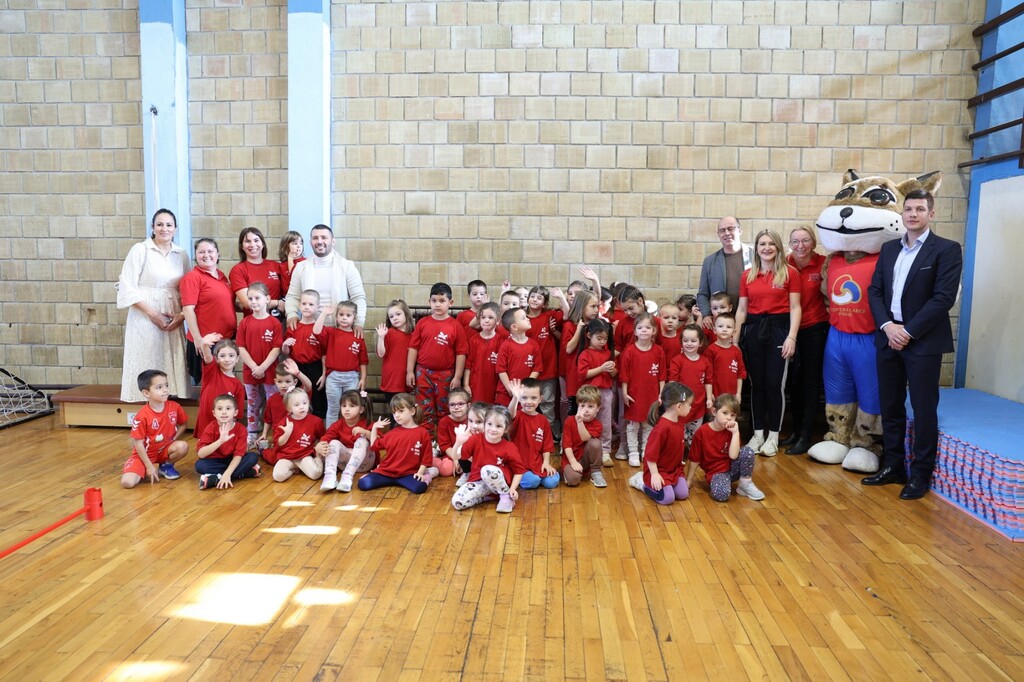 IMG eb899bc549ff7f5ba5daad5e0b17c9c8 V